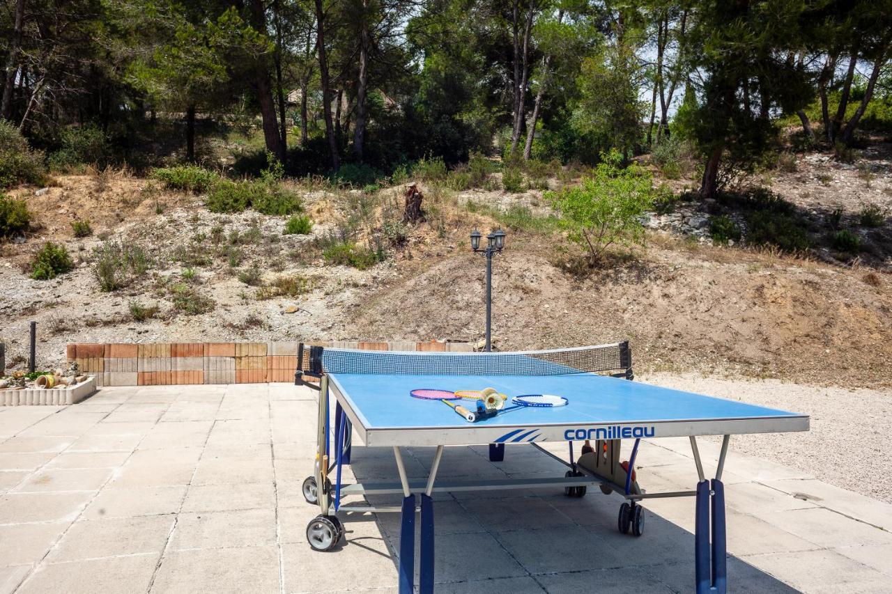 Appartement Avec Piscine Et Cuisine Roquefort la Bedoule Bagian luar foto